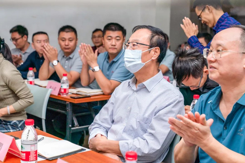 �µ���(�й���)�������޹�˾����