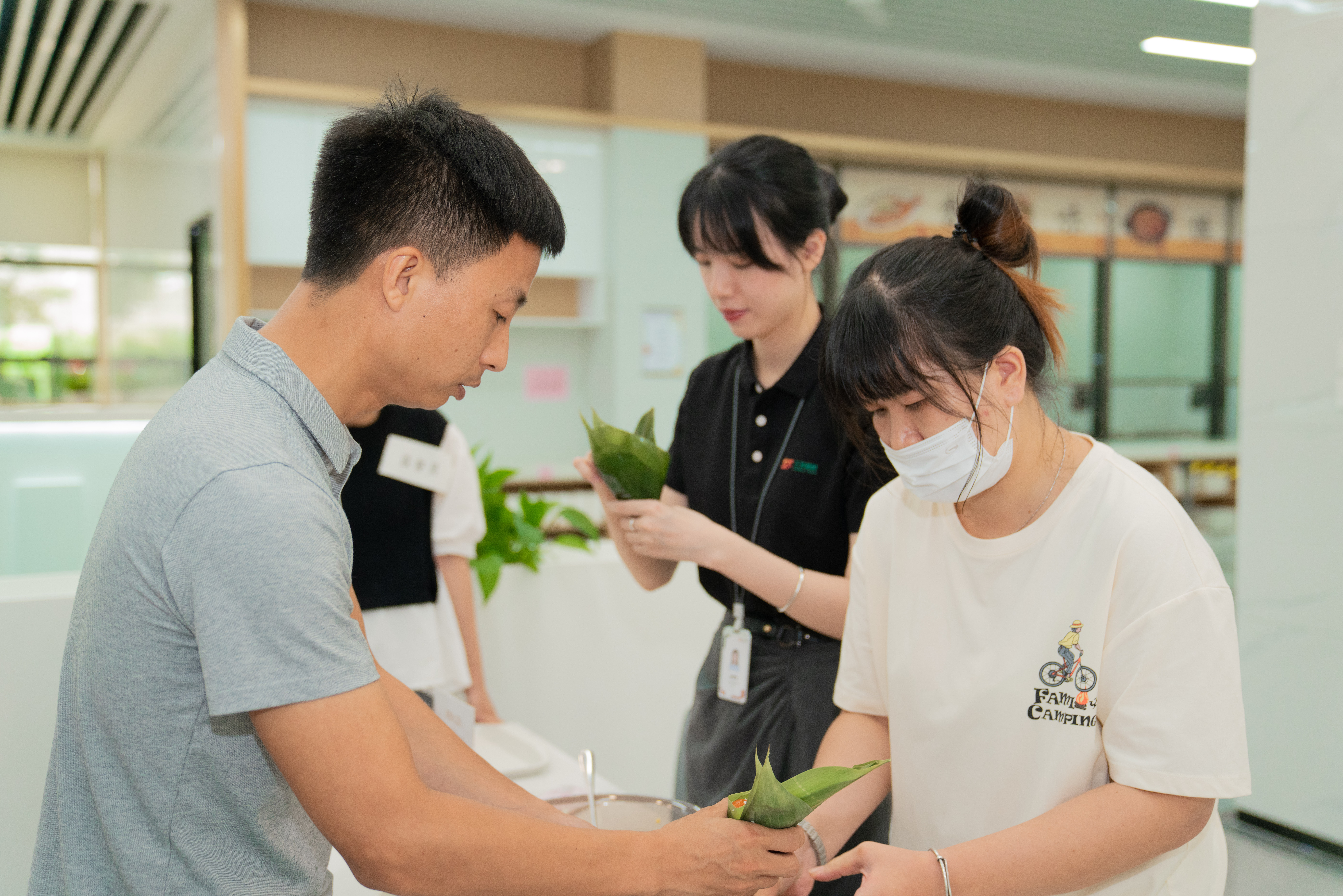 �µ���(�й���)�������޹�˾����