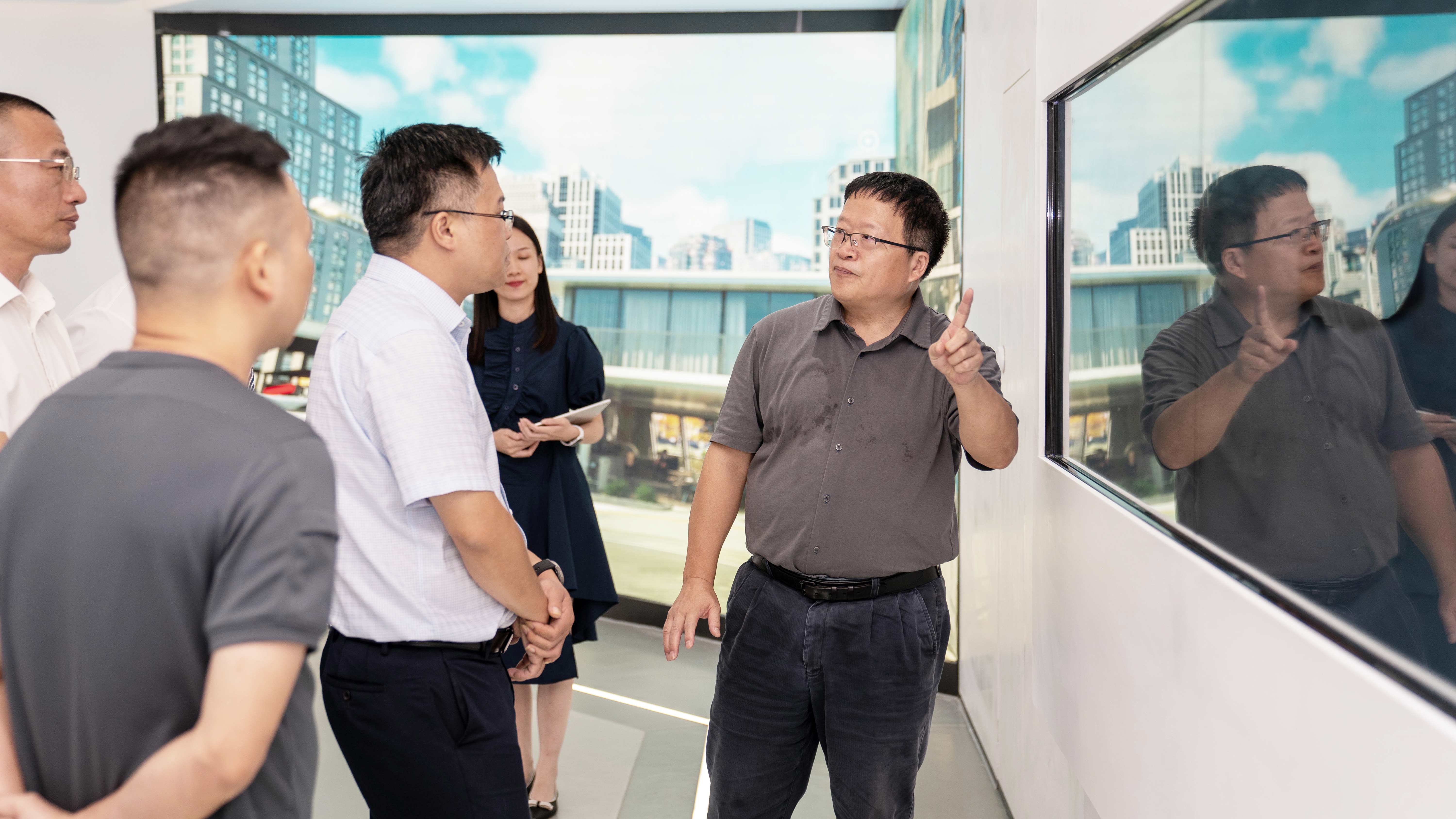 �µ���(�й���)�������޹�˾����