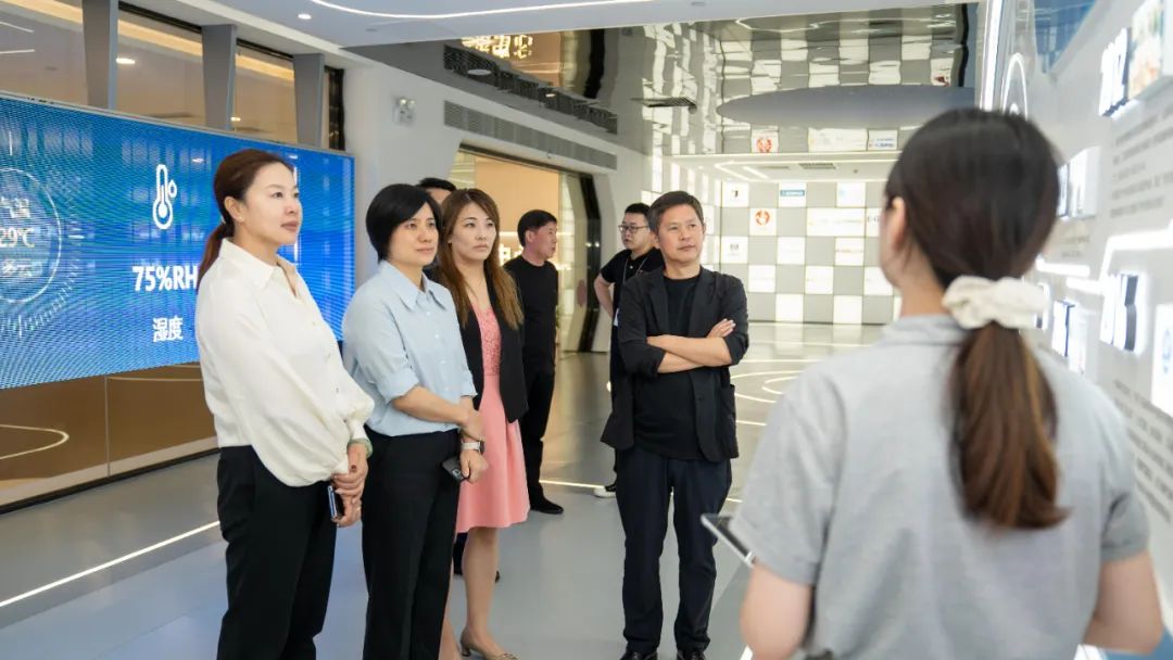 �µ���(�й���)�������޹�˾����