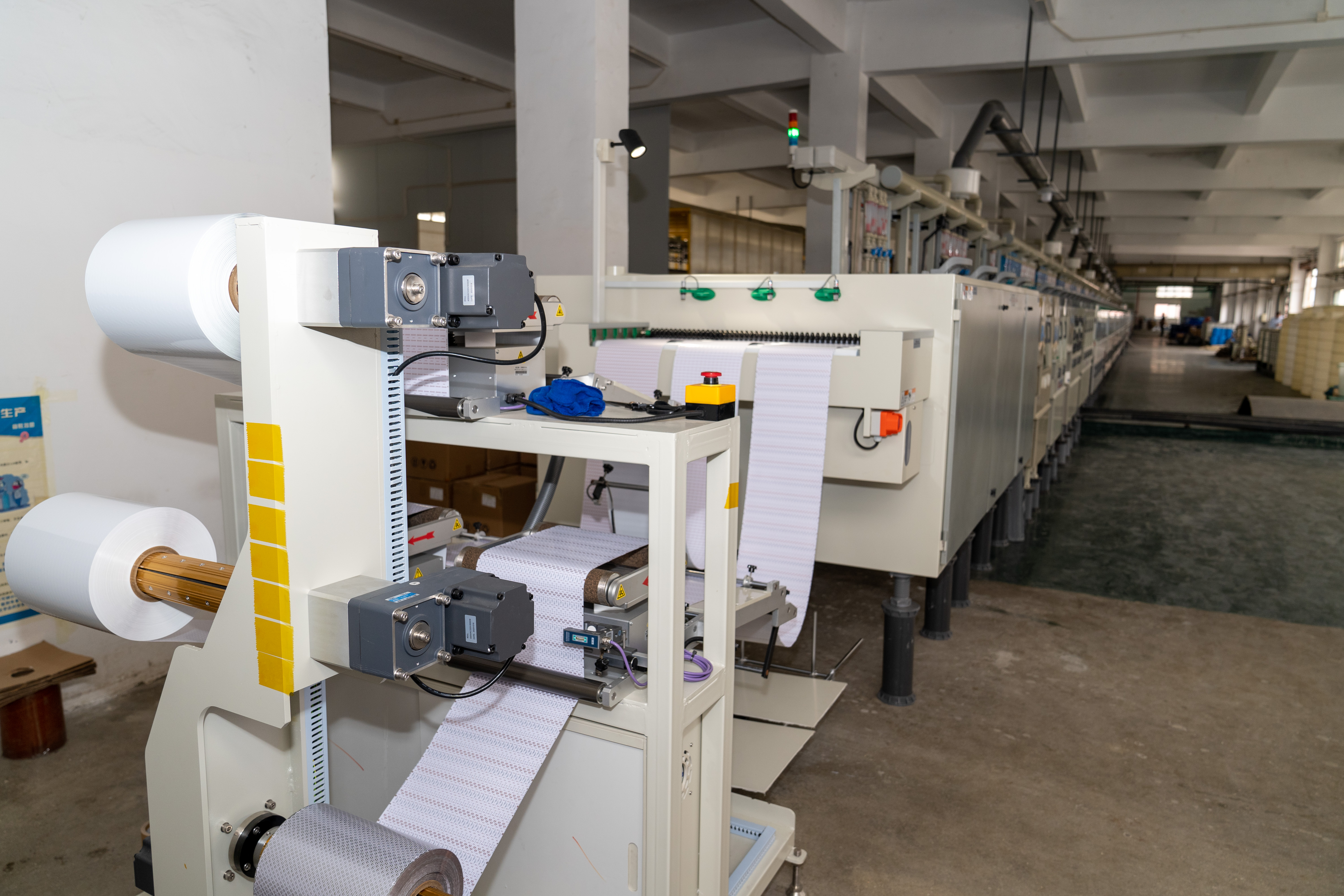 �µ���(�й���)�������޹�˾����