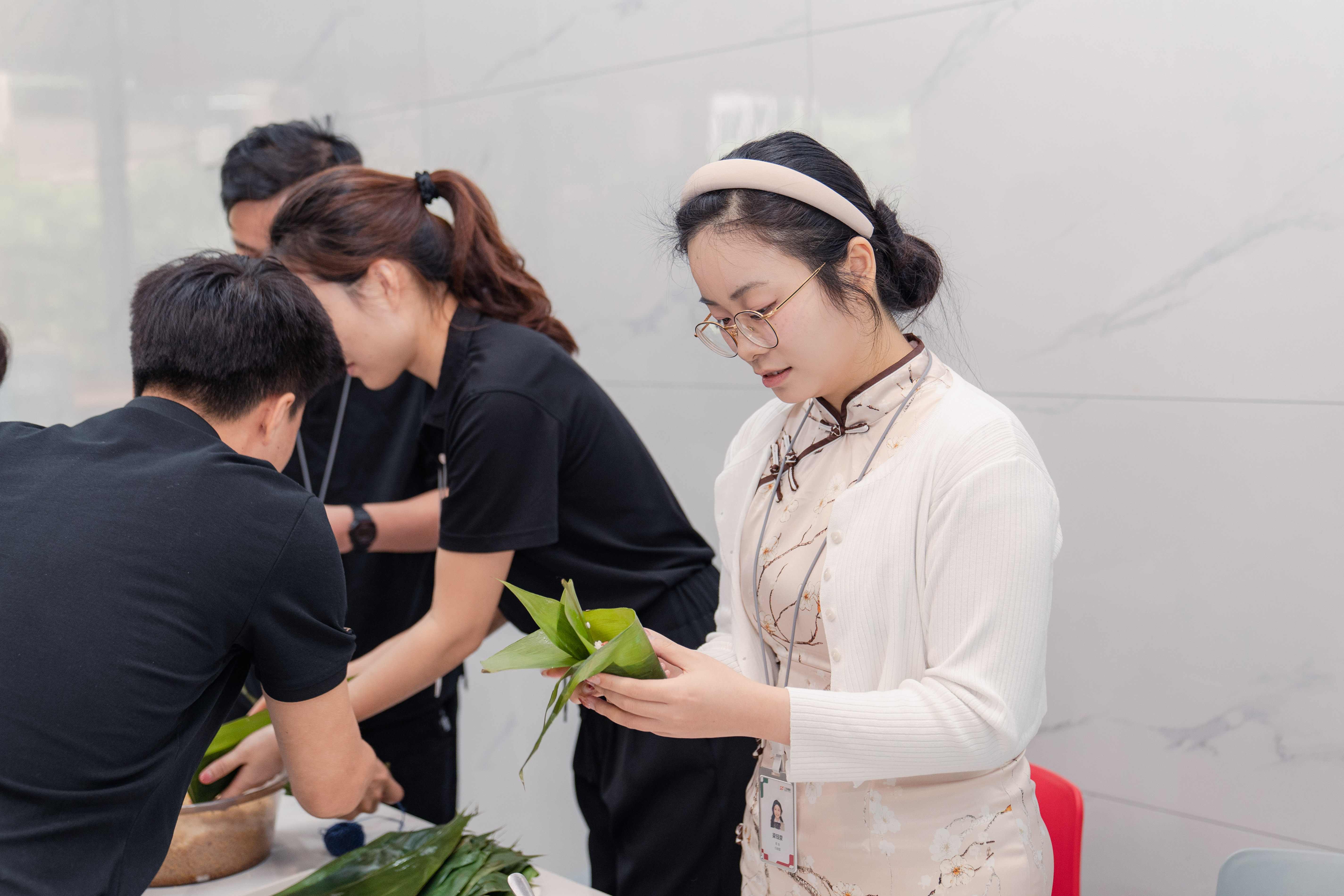 �µ���(�й���)�������޹�˾����