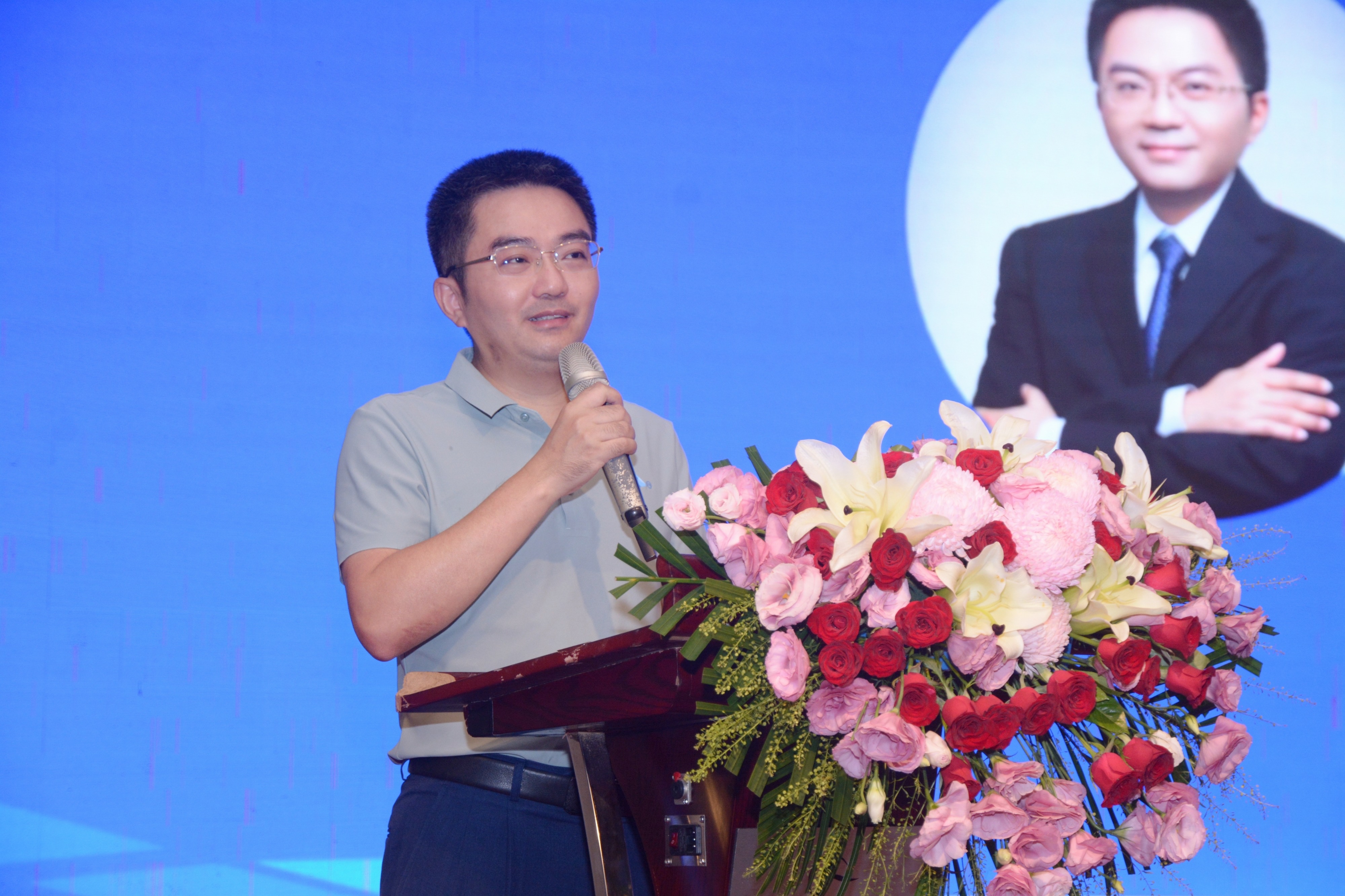 �µ���(�й���)�������޹�˾����