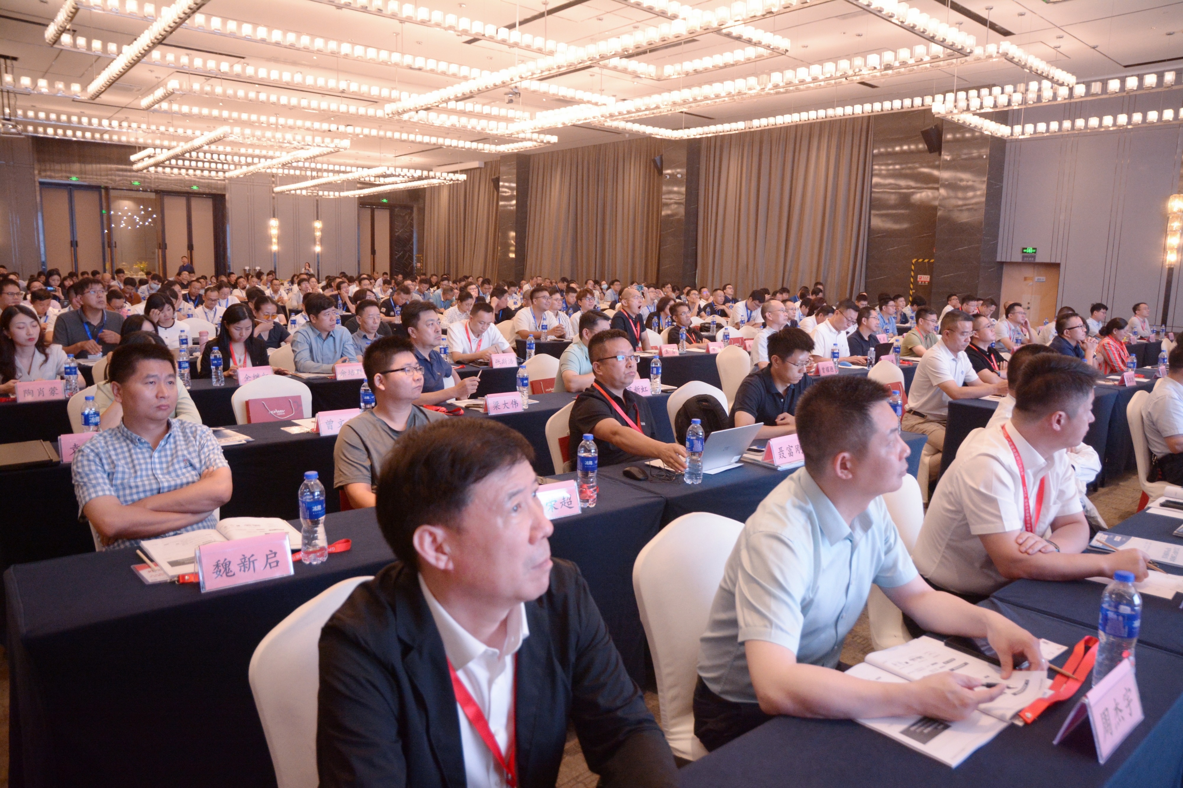 �µ���(�й���)�������޹�˾����